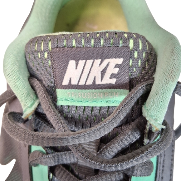 Nike | Tri Fusion Run Sneakers | Gray Mint Green | Women Size 7.5 - Picture 6 of 11